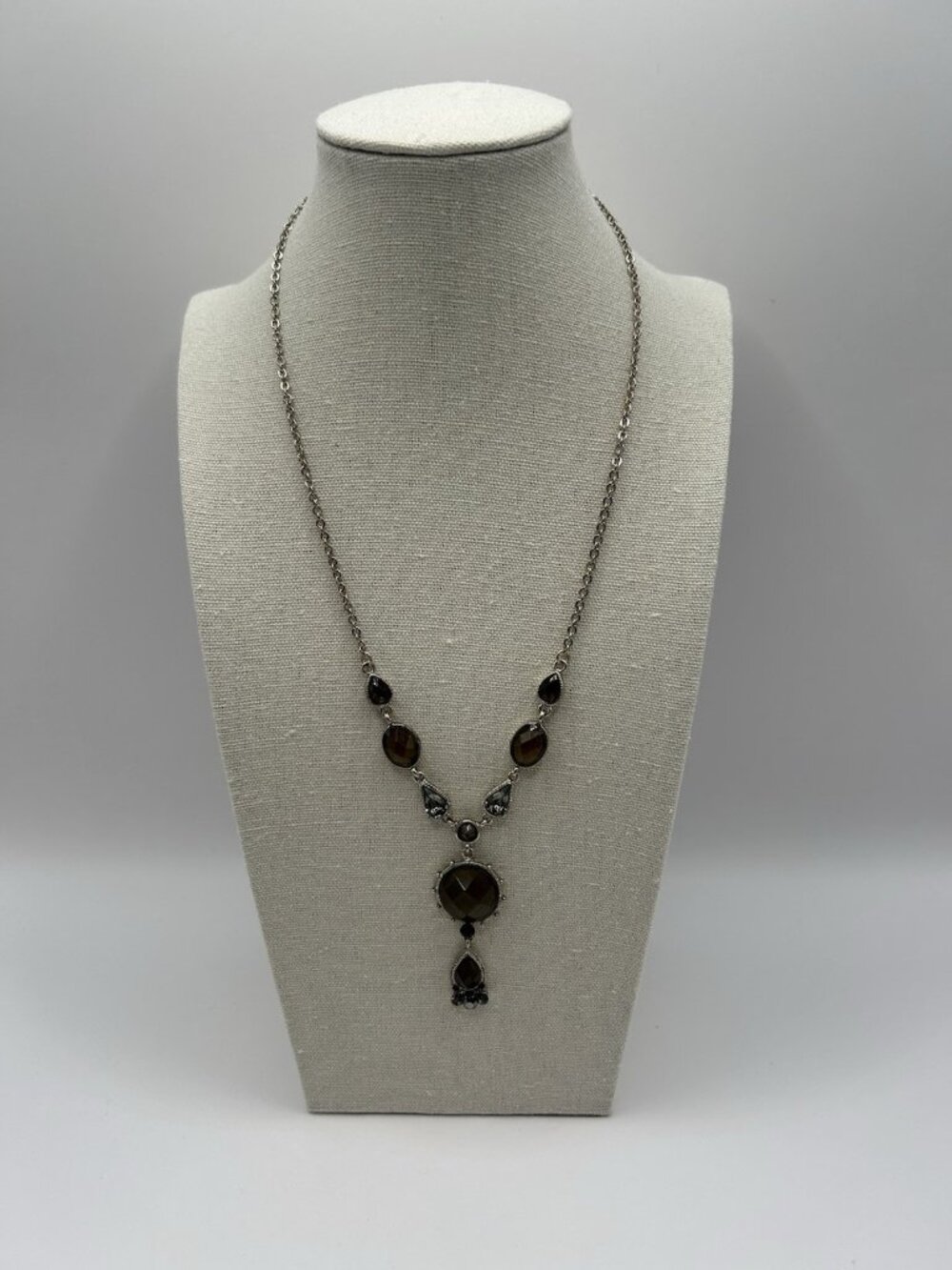 BLV Necklace Gunmetal Tone Faceted Brown Resin Stones Vintage Style